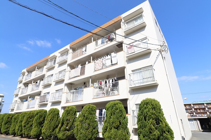 湯川ハイツ 外観