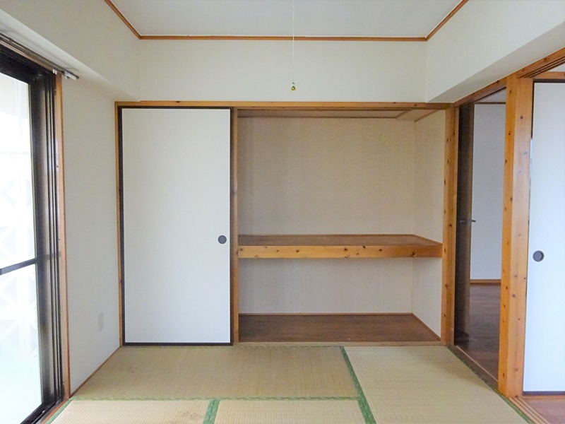 パレス215 収納
