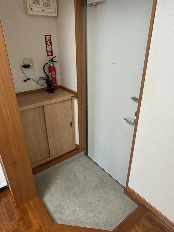 リリパトラ壺屋 玄関