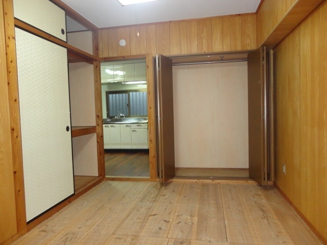 シャトレ３丁目 ベッドルーム