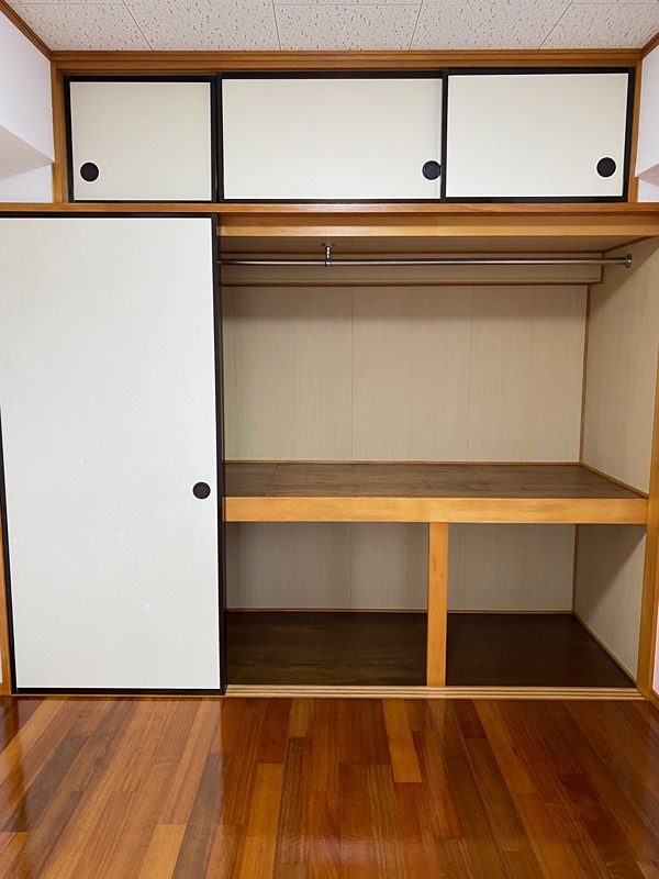 豊和マンション 収納