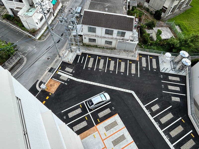ディアフラッツM 駐車場