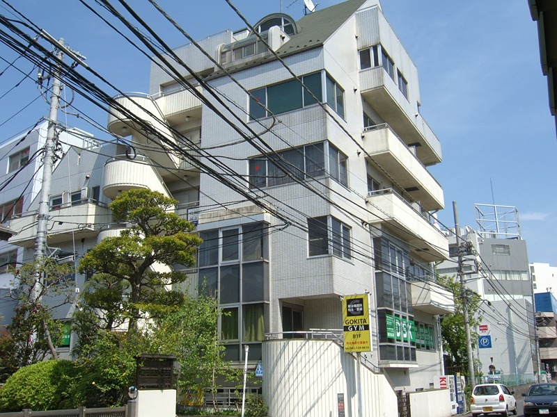 パールビル 外観