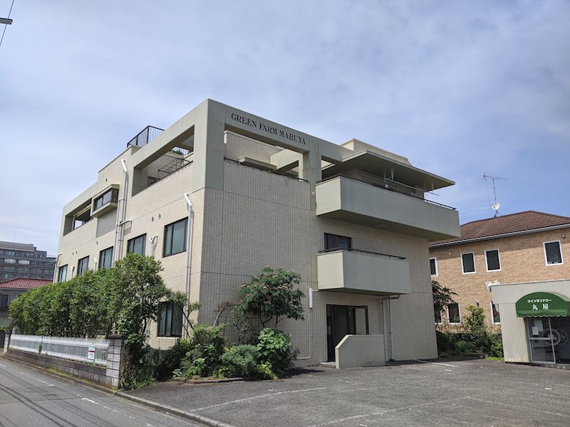 グリーンファーム丸屋 駐車場