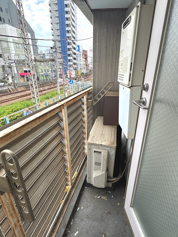 市原ビル ベランダ