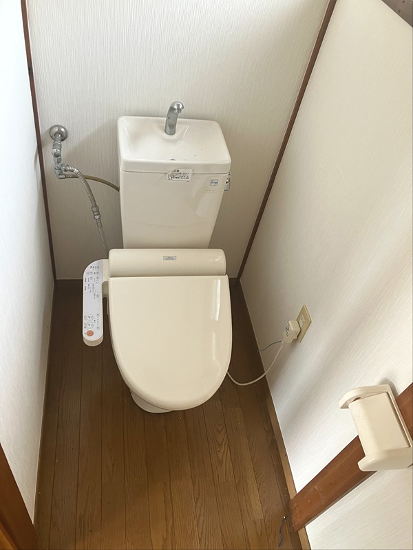 髙梨貸家 トイレ