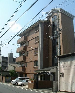 ソレイユ神足 外観