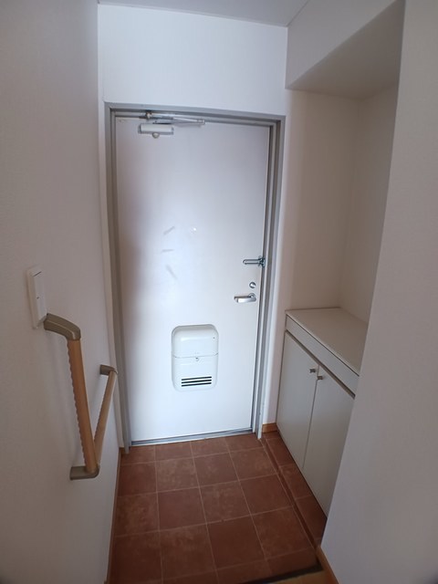 シャトー志水 玄関