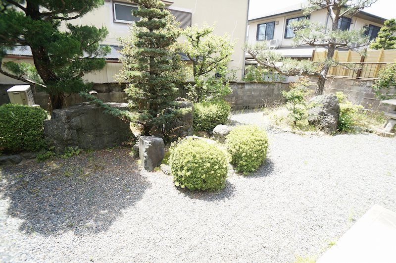 梅が丘3丁目75貸家 庭