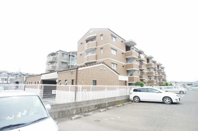 京都府京都市伏見区羽束師鴨川町75-1 外観