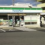 長岡ロイヤルパレス コンビニ