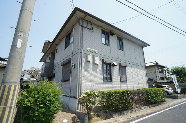 アドラブール岩井 外観