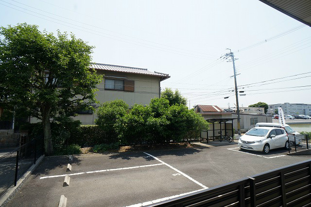 アドラブール岩井 眺望