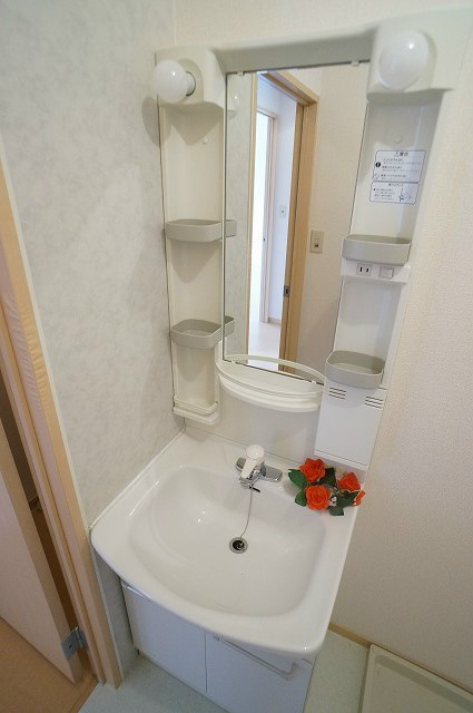 アドラブール岩井 その他