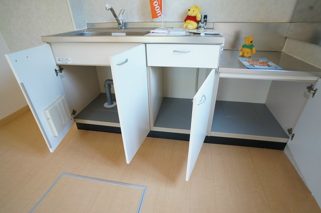 アドラブール岩井 その他