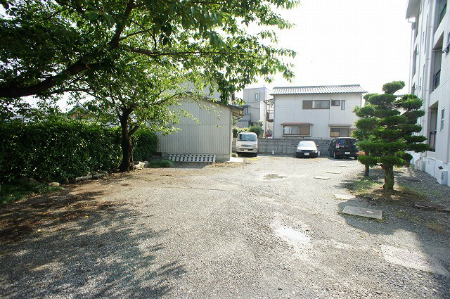 第一大北マンション 駐車場
