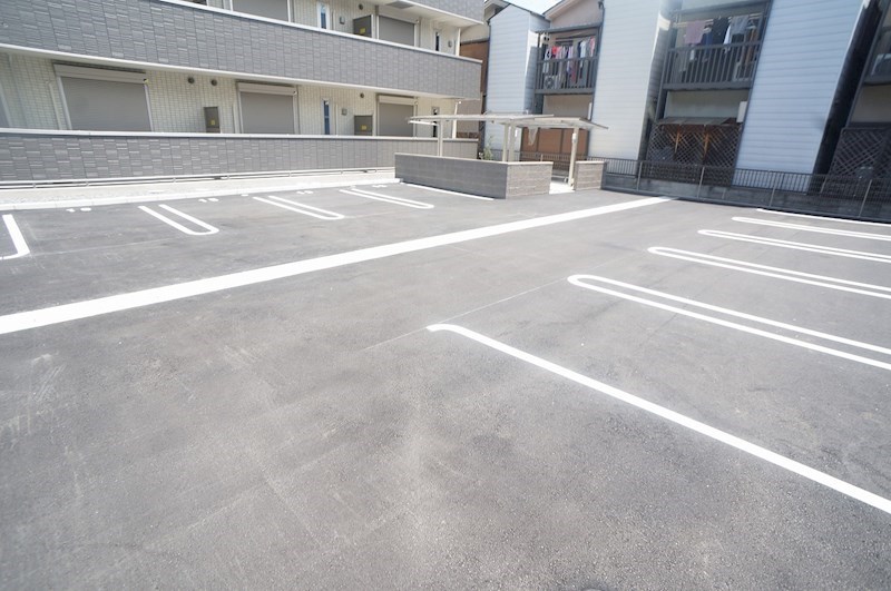 アリビオ向日町 駐車場