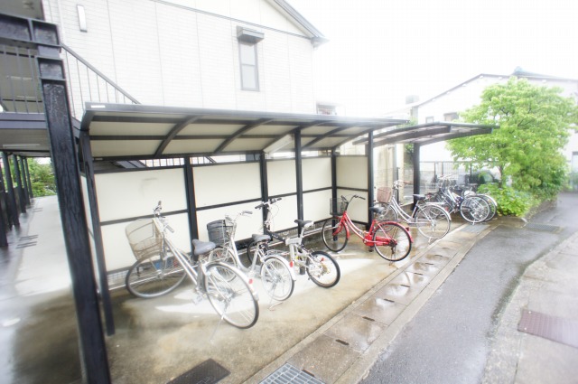サンフォレスト 駐車場