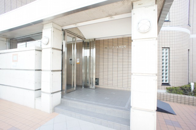 ベルベデール向日町 エントランス