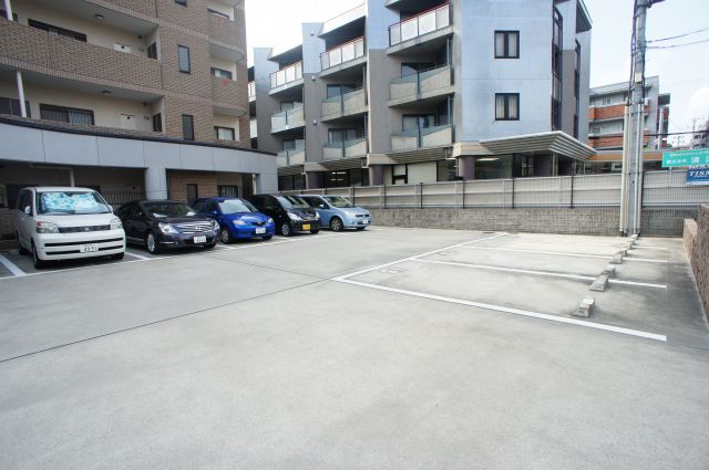 グランビア京都 駐車場