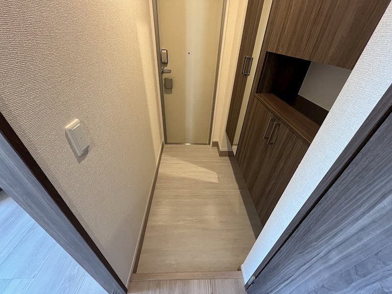 グラン　シャリオ 玄関