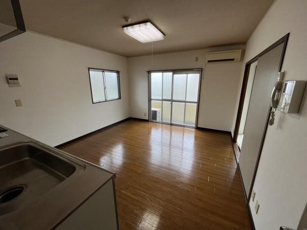 ベルエール長法寺 リビング