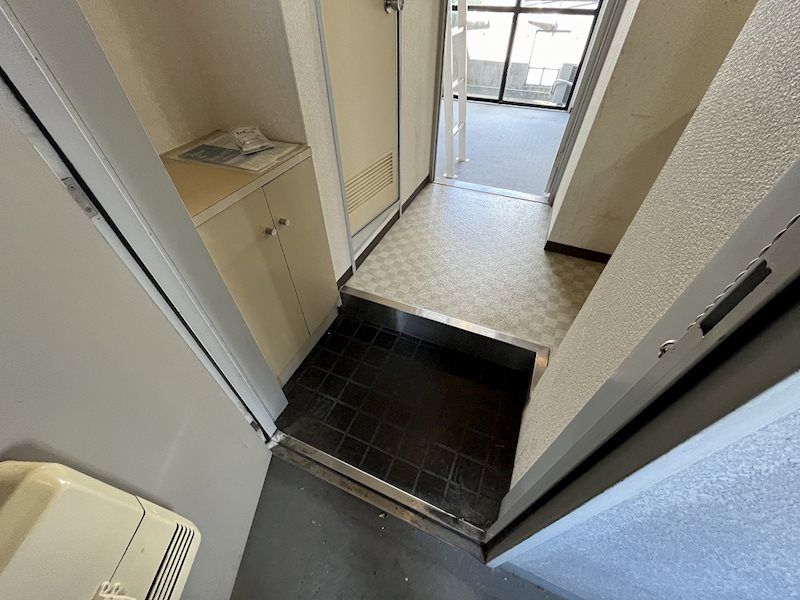 エグゼコート長岡京 玄関