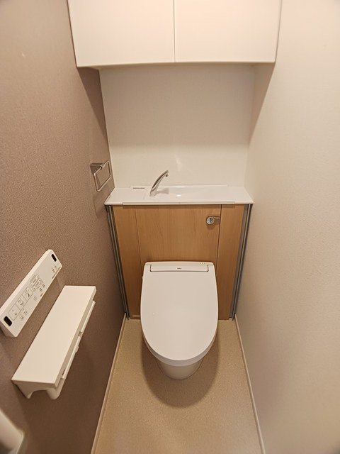 グランクレスタ　シェル トイレ