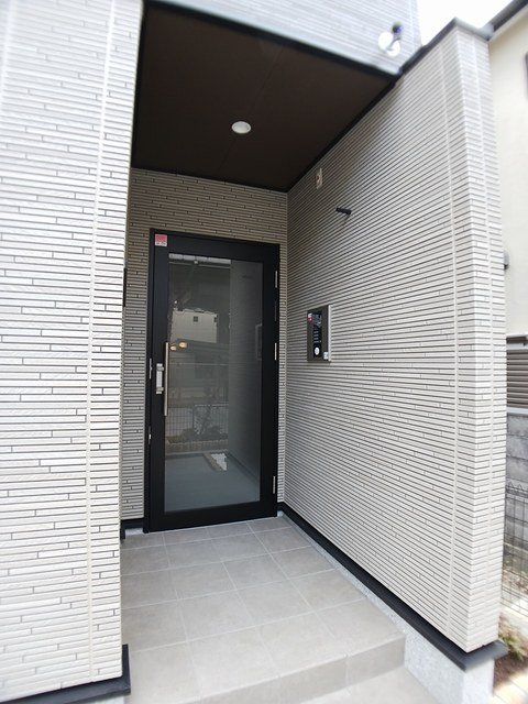 グランクレスタ　シェル エントランス