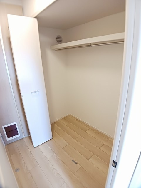 グランクレスタ　シェル 収納