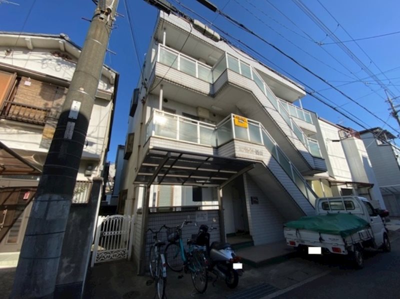 エクセレント西山 外観