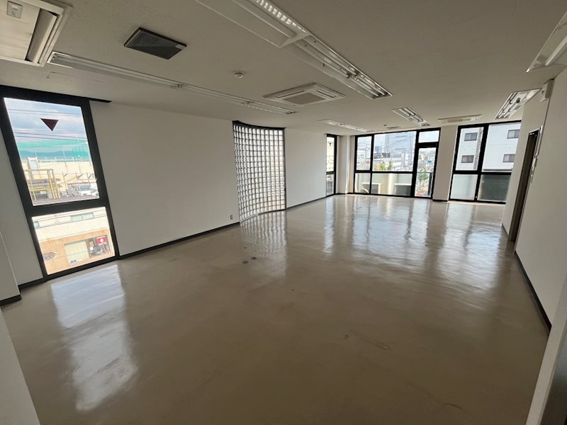 らくなんビル その他