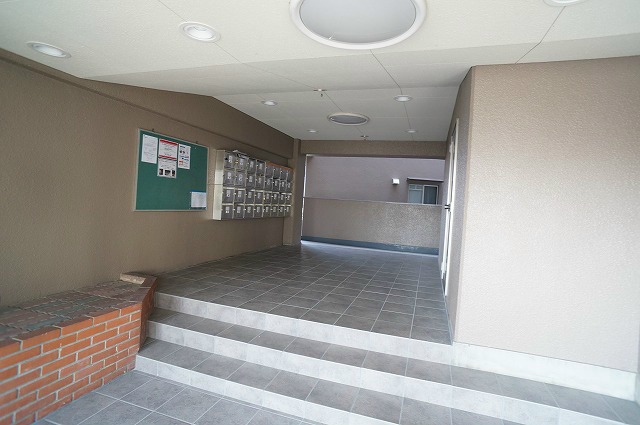 アクエルド長岡京     エントランス