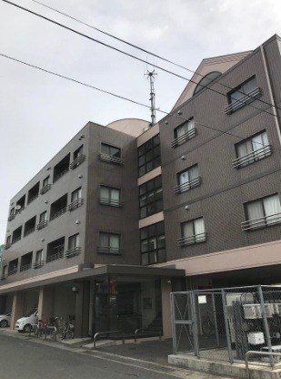 グレースヒル幸 店舗西 外観