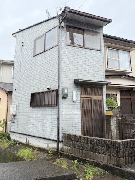 上植野町後藤15-6貸家 玄関