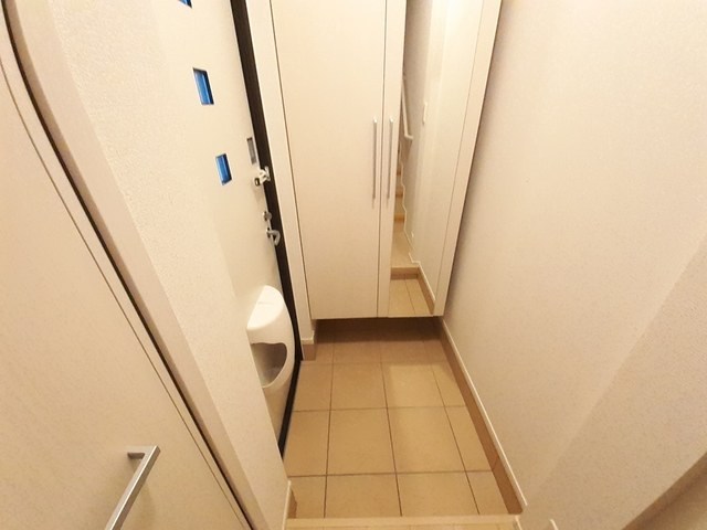 アムール鴨川 玄関