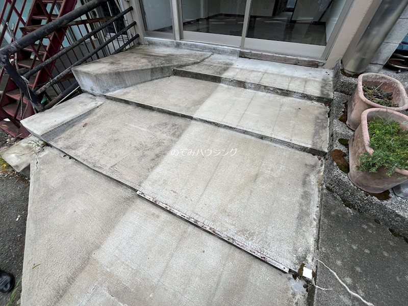 鳴滝安井殿町10ｰ4店舗付き住宅 その他