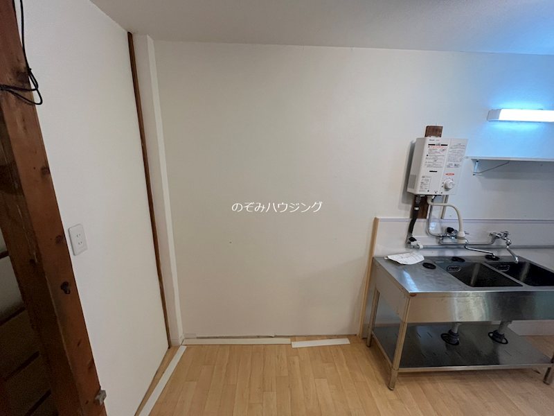 鳴滝安井殿町10ｰ4店舗付き住宅 その他