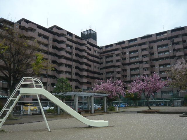 サンレスポアール 外観