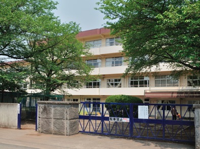 東京都小金井市貫井南町４丁目 小学校