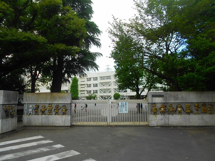 東京都府中市武蔵台３丁目 小学校