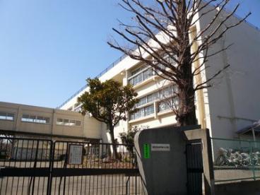 東京都日野市多摩平１丁目 小学校