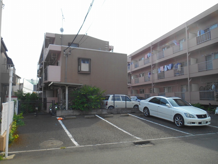 東京都国分寺市日吉町３丁目 駐車場