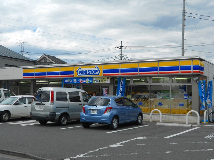 東京都府中市西原町４丁目 コンビニ