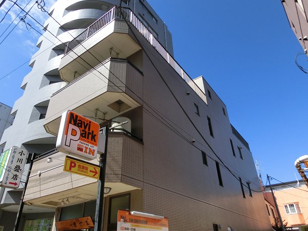 東京都立川市高松町２丁目 リビング