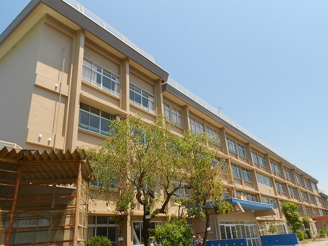 東京都国立市谷保 小学校