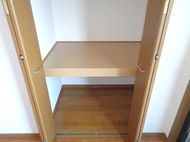 東京都小平市上水本町２丁目 収納