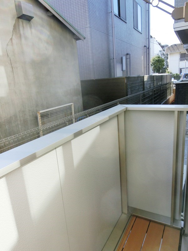 東京都日野市多摩平１丁目 ベランダ