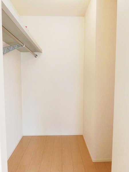 東京都日野市東豊田２丁目 収納
