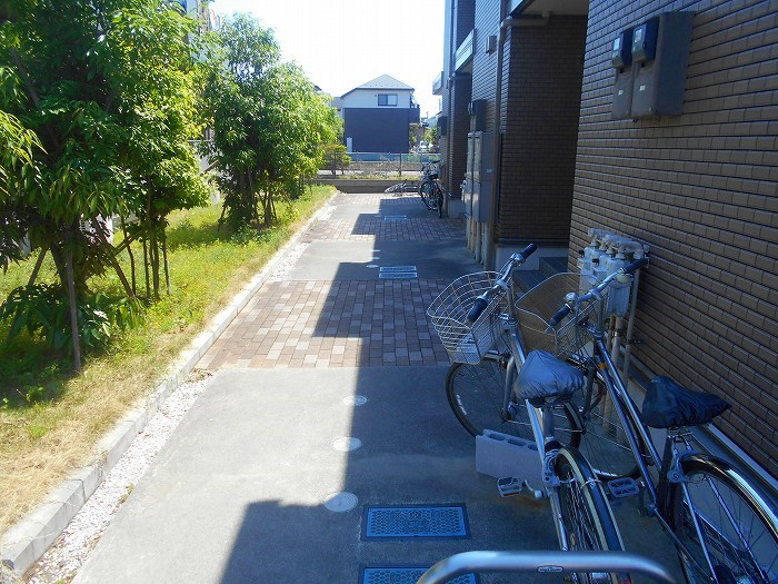 東京都小平市上水本町３丁目 エントランス